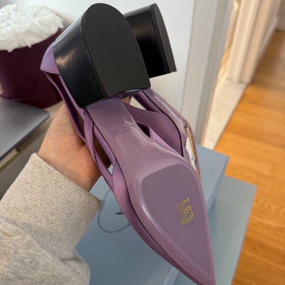 NWT Prada Pointed Toe Pumps Purple Satin Cut-out Sides Block Heels Sz 39 - Picture 7 of 7